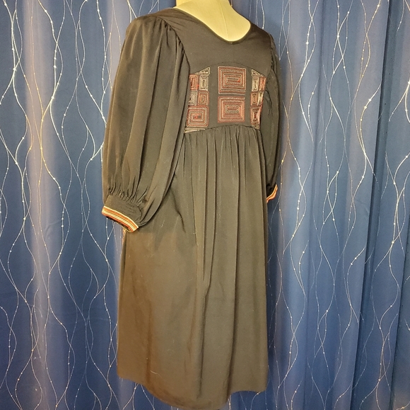 Vintage BOHO CHIC Embroidered Pocketed Tunic Dress - Picture 3 of 7